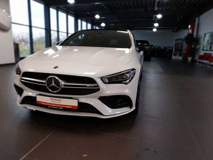 Mercedes-Benz CLA 35 AMG Shooting Brake 4-Matic AHK/Pano