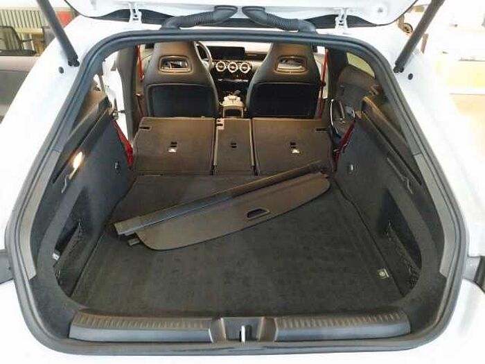 Mercedes-Benz CLA 35 AMG Shooting Brake 4-Matic AHK/Pano