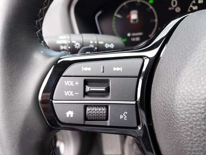 Honda Civic e:HEV Elegance/Allwetterreifen