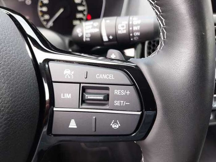 Honda Civic e:HEV Elegance/Allwetterreifen