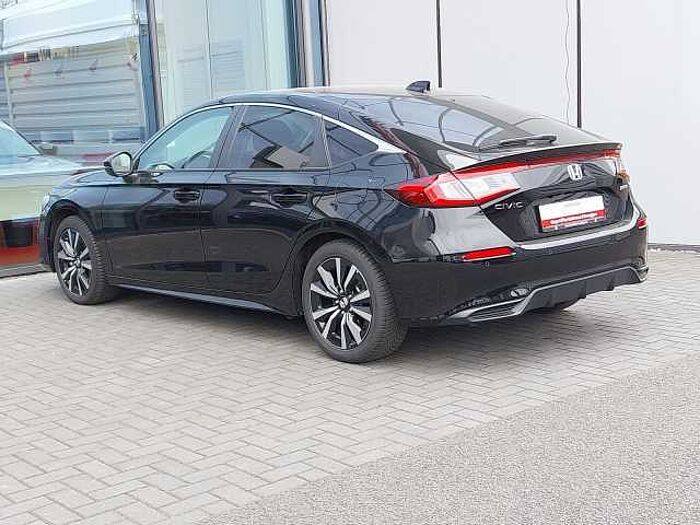 Honda Civic e:HEV Elegance/Allwetterreifen