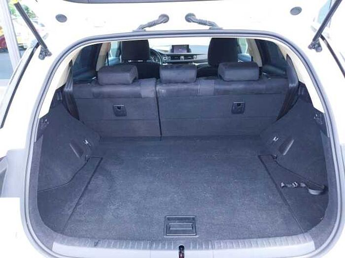 Lexus CT Hybrid 200H Autom. Navi/LED