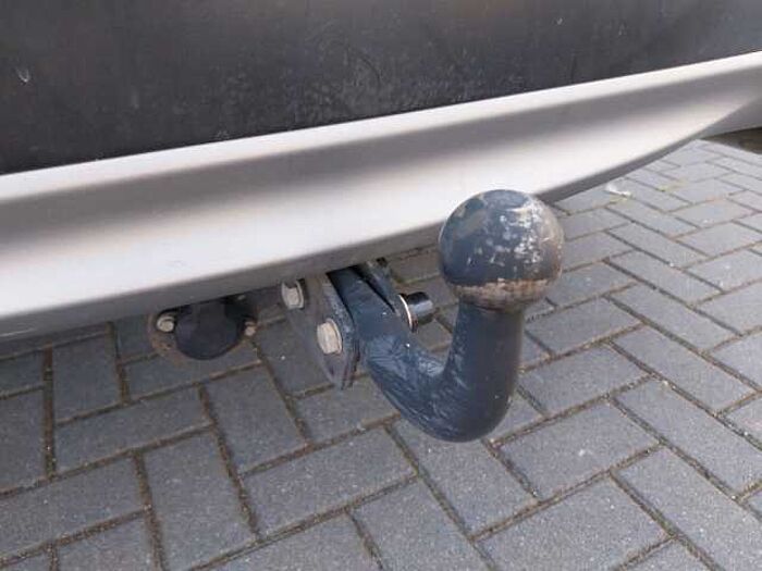 Honda CR-V 1.5 T 4WD Elegance Automatik/Anhängerkupp.