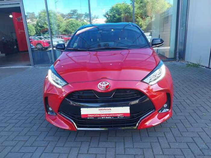 Toyota Yaris 1,5 Hybrid Style Plus Navi/LED