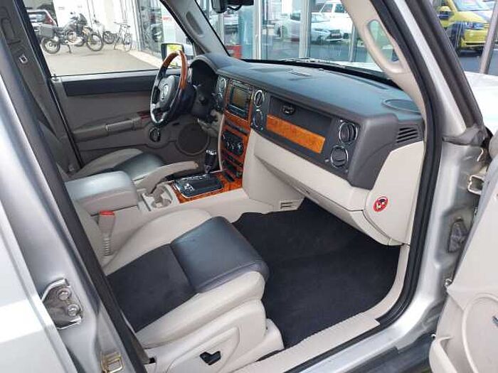 Jeep Commander 5.7 V8 Limited HEMI Autom. Overland Gas/Webasto