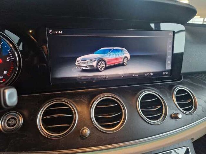 Mercedes-Benz E 220 T-Modell E 220 d AT 4Matic All-Terrain