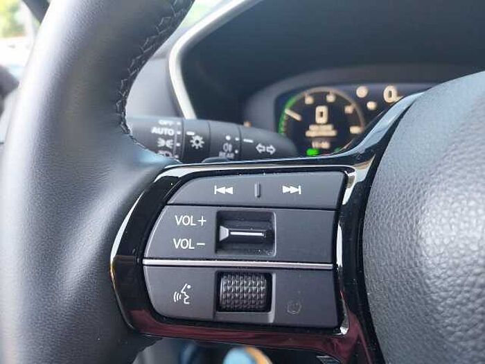 Honda CR-V 2,0 e:HEV Elegance AWD Navi/LED/Kamera