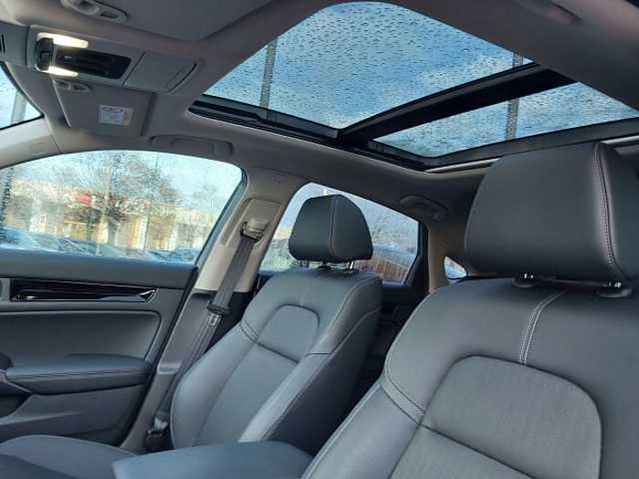 Honda Civic 2,0 e:HEV Advance Sport+Ilumination