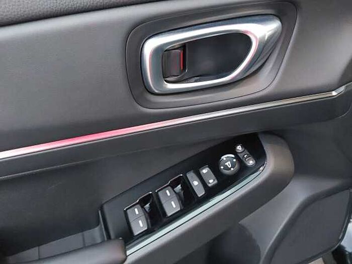 Honda HR-V Hybrid 1,5 Advance Navi/LED/Kamera
