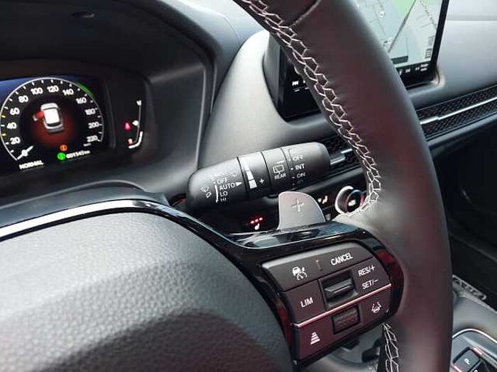 Honda ZR-V 2,0 e: HEV Advance HUD/LED/Bose
