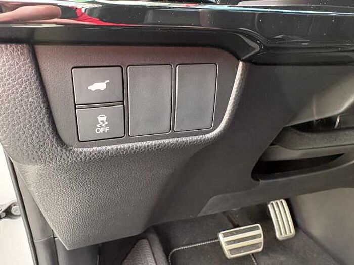Honda CR-V 2,0 e:PHEV Advance Tech 2WD LED/Navi