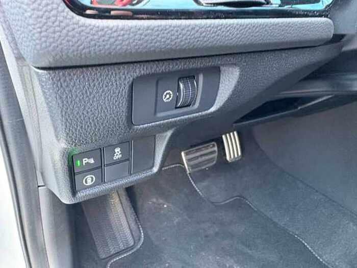 Honda Civic 2,0 e:HEV Advance Navi/LED/Kamera