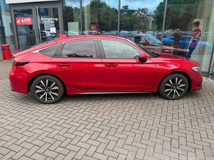 Honda Civic 2,0 e:HEV Elegance Navi/LED/Kamera
