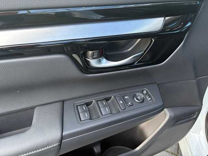 Honda CR-V 2,0 e:HEV Elegance 2WD Navi/LED/Kamera