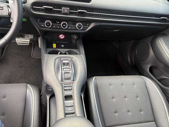 Honda ZR-V 2,0 e:HEV Sport Navi/LED/Kamera