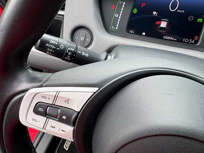 Honda Jazz 1.5 i-MMD Hyb. Crosstar Executive Navi/LED