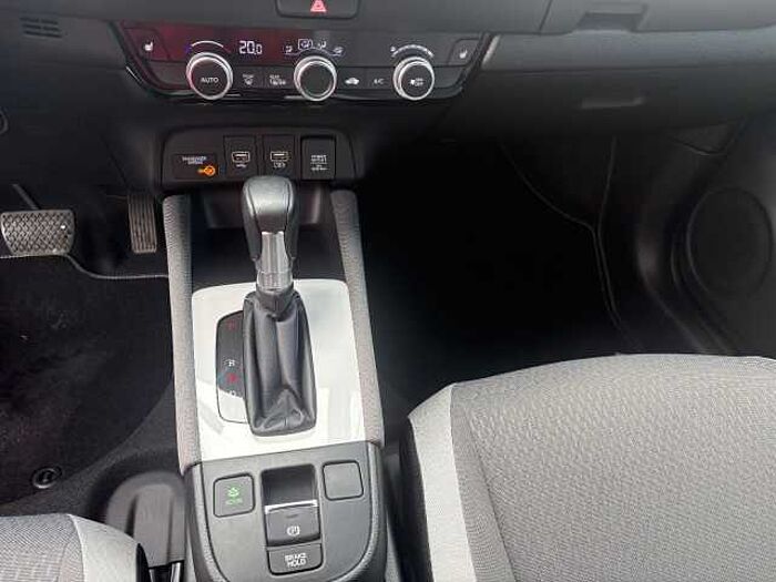 Honda Jazz 1.5 i-MMD Hyb. Crosstar Executive Navi/LED