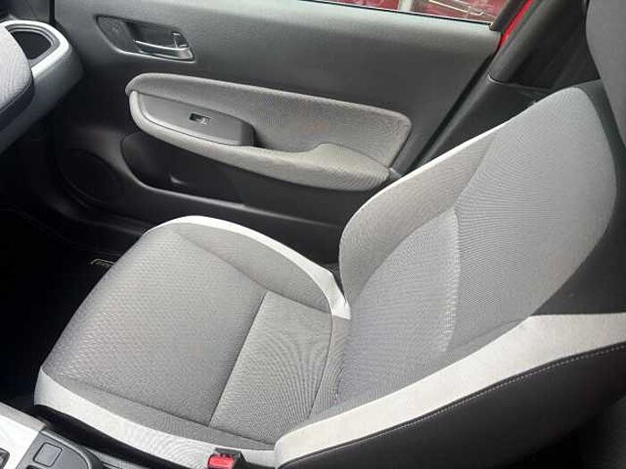 Honda Jazz 1.5 i-MMD Hyb. Crosstar Executive Navi/LED