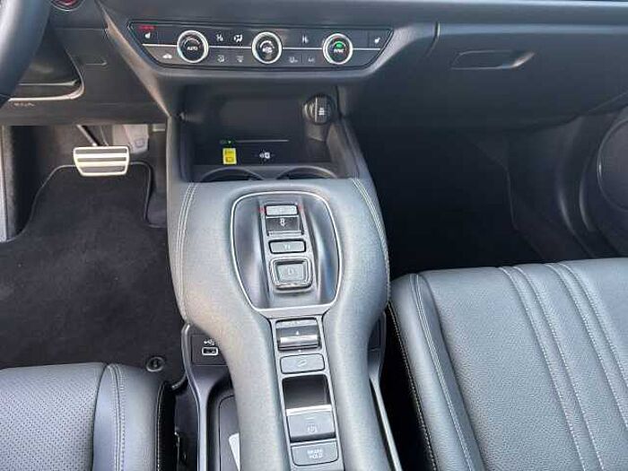 Honda ZR-V 2,0 e:HEV Advance Navi/LED/HUD/Bose