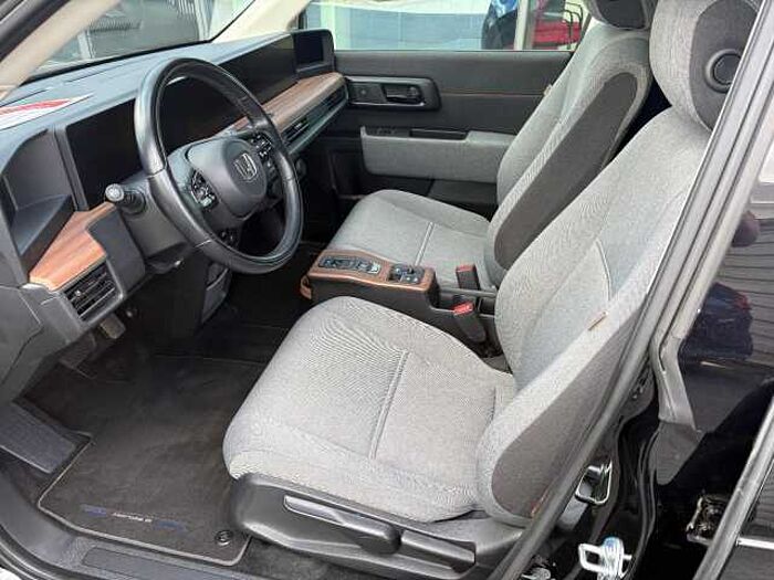 Honda e Advance 17' Navi/LED/WKR