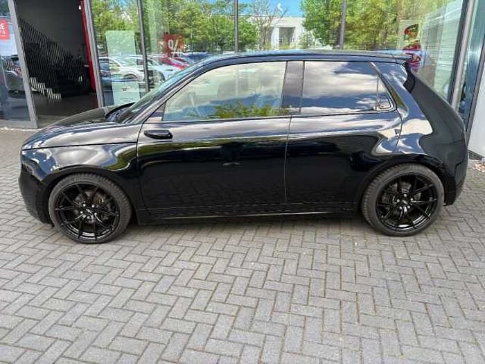 Honda e Advance 17' Navi/LED/WKR