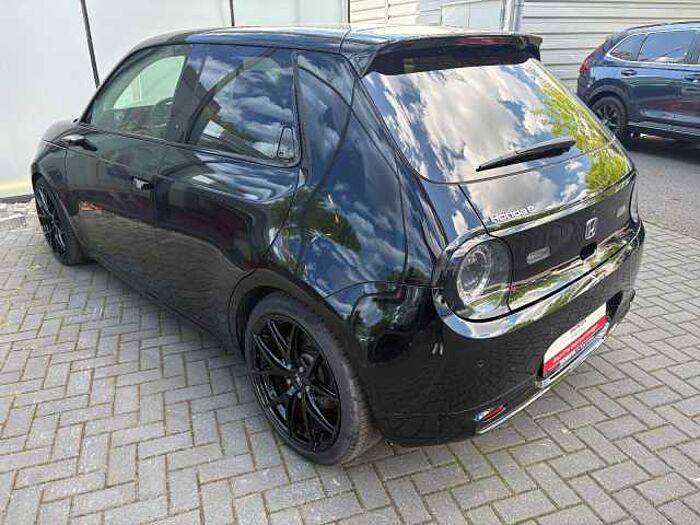 Honda e Advance 17' Navi/LED/WKR