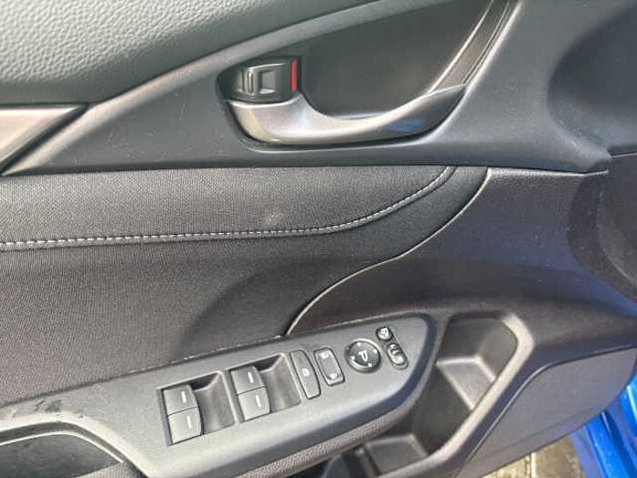 Honda Civic 1.0 Elegance Navi/LED/Kamera
