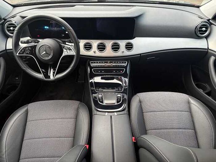 Mercedes-Benz E 300 E T-Modell E 300 de 4Matic