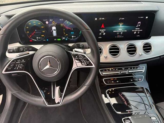 Mercedes-Benz E 300 E T-Modell E 300 de 4Matic