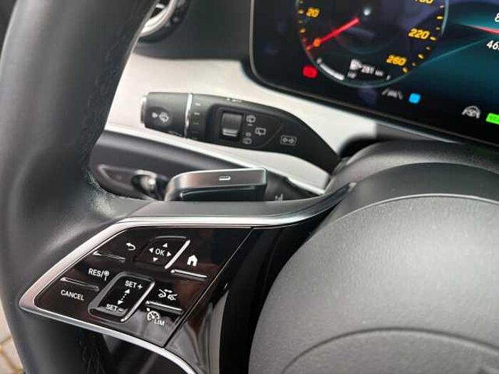 Mercedes-Benz E 300 E T-Modell E 300 de 4Matic