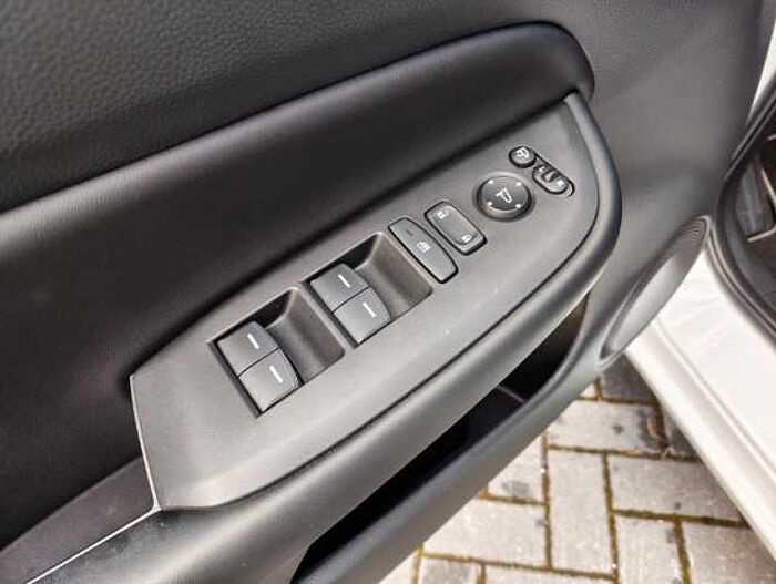 Honda Jazz 1.5 i-MMD Hybrid Advance