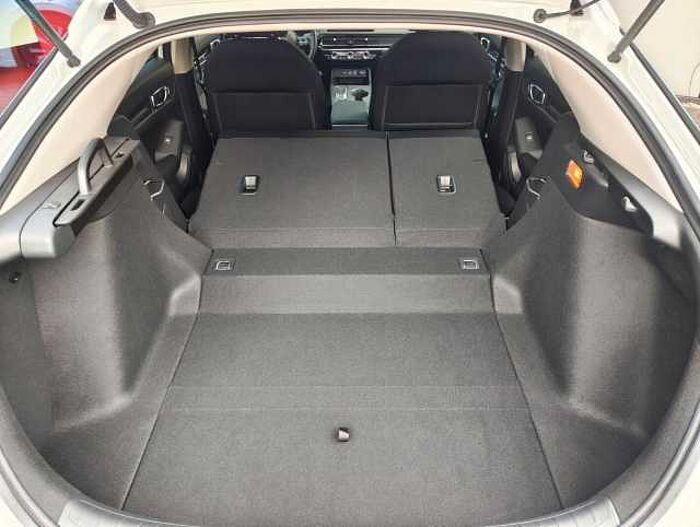 Honda Civic 2,0 e:HEV Elegance Navi/Kamera/LED