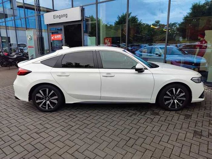 Honda Civic 2,0 e:HEV Elegance Navi/Kamera/LED