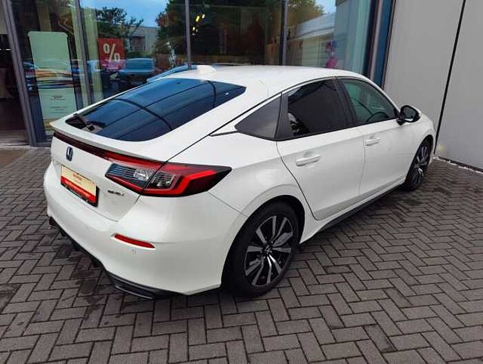 Honda Civic 2,0 e:HEV Elegance Navi/Kamera/LED