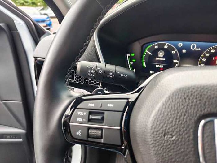 Honda CR-V 2,0 e:HEV Elegance 2WD Navi/LED/Kamera