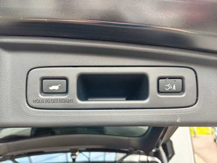 Honda CR-V 2,0 e:PHEV Advance Tech 2WD Navi/LED