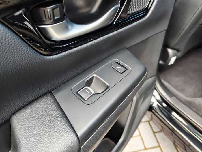 Honda CR-V 2,0 e:PHEV Advance Tech 2WD AHK/Navi