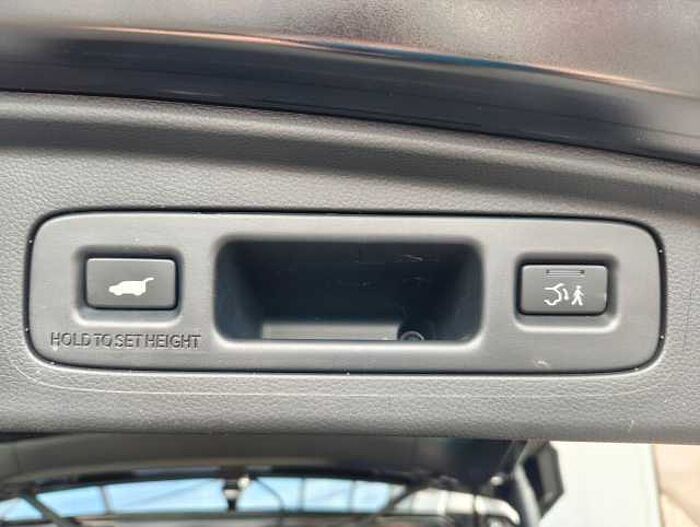Honda CR-V 2,0 e:PHEV Advance Tech 2WD AHK/Navi