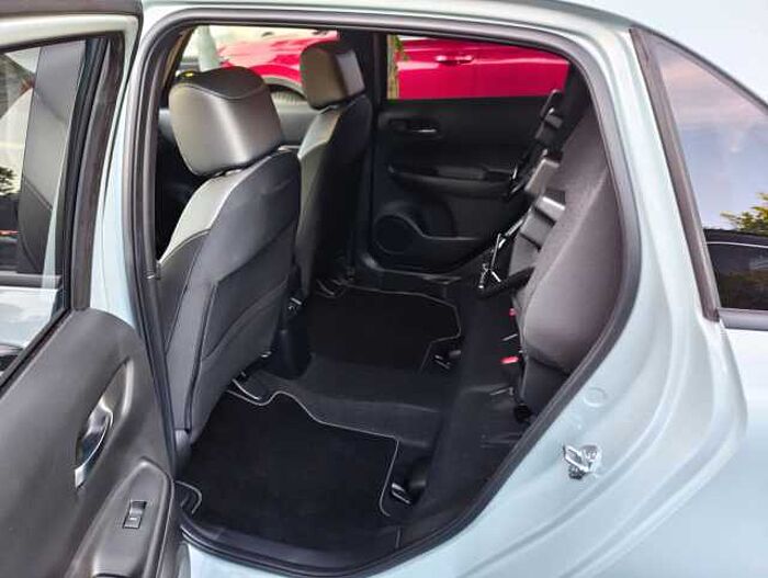 Honda Jazz 1.5 Hybrid Crosstar Advance Navi/LED/Kamera