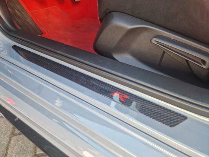 Honda Civic 2.0 Turbo Type R/Carbon P./Remus AGA/H&R