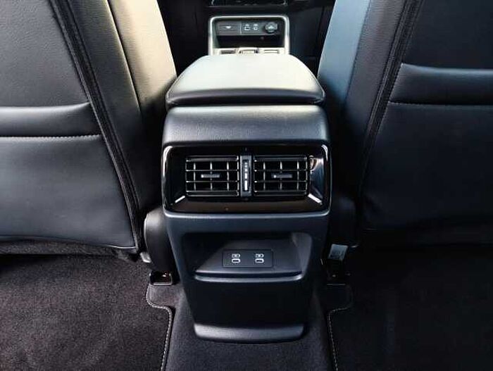 Honda CR-V 2.0 e:HEV Elegance 2WD Navi/LED/Kamera
