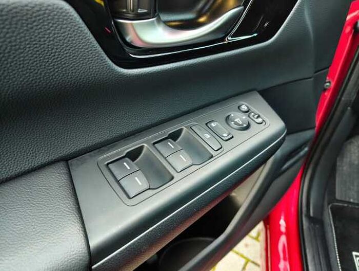 Honda CR-V 2.0 e:HEV Elegance AWD Navi/LED/Kamera
